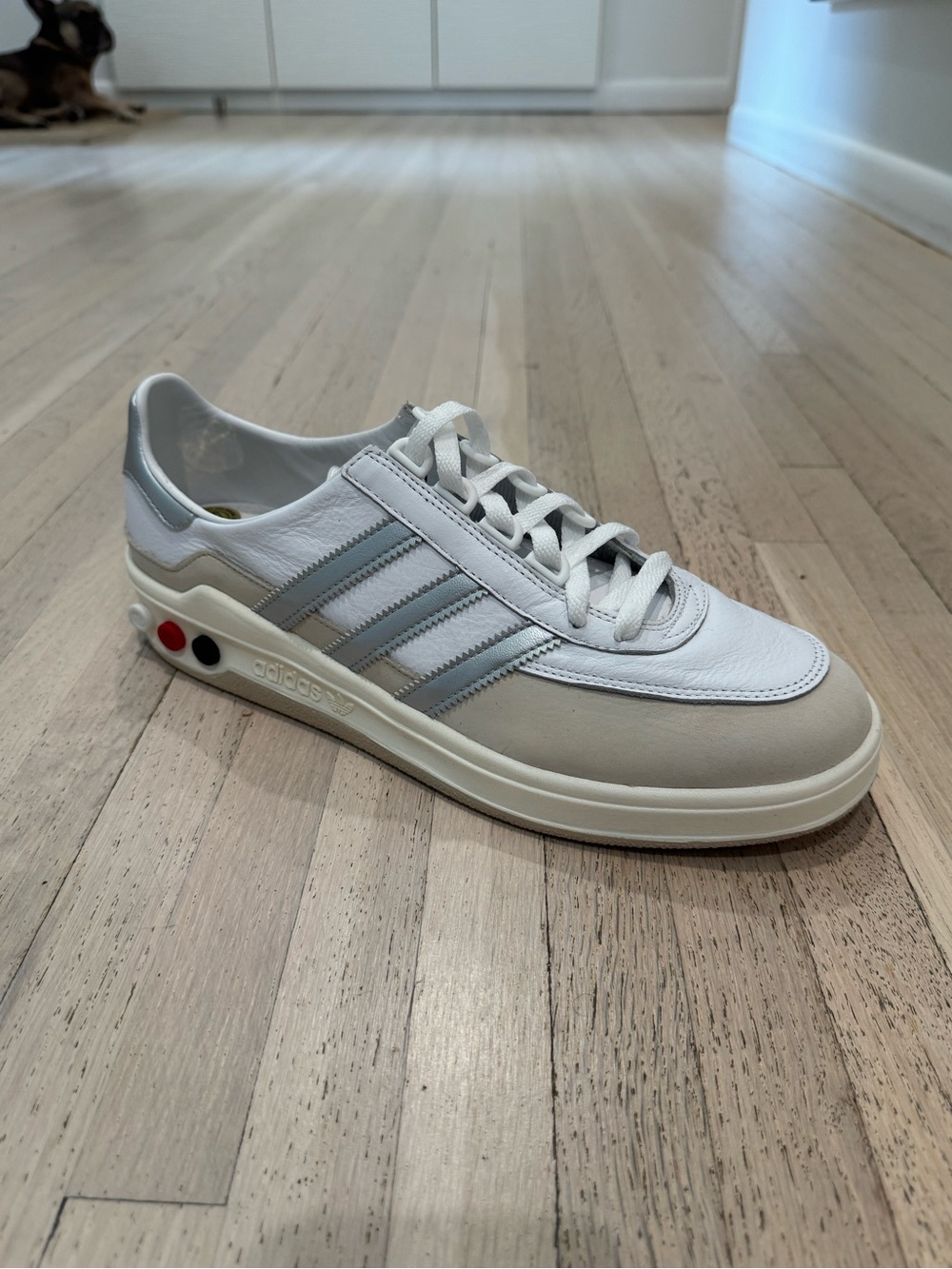 adidas LA Trainer OG - White/Silver - Never Worn - Men's size 11